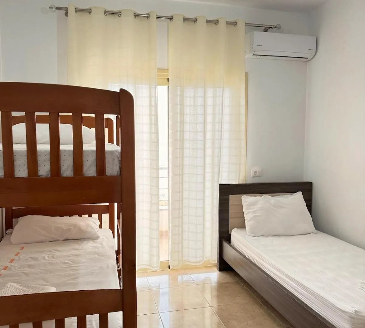 The Panorama Escape! Apartment Sarande 0*,